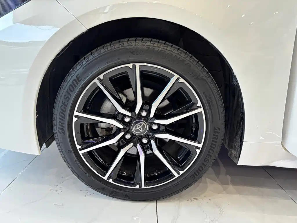 Toyota Levin — фото 19