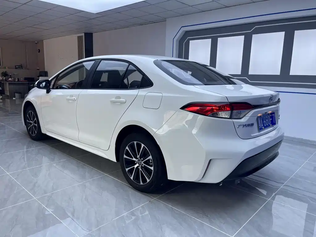 Toyota Levin — фото 14
