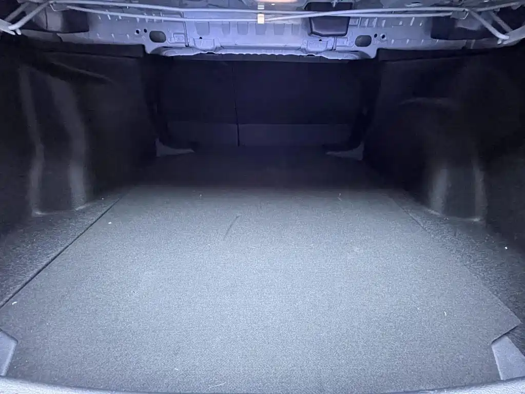 Toyota Levin — фото 18
