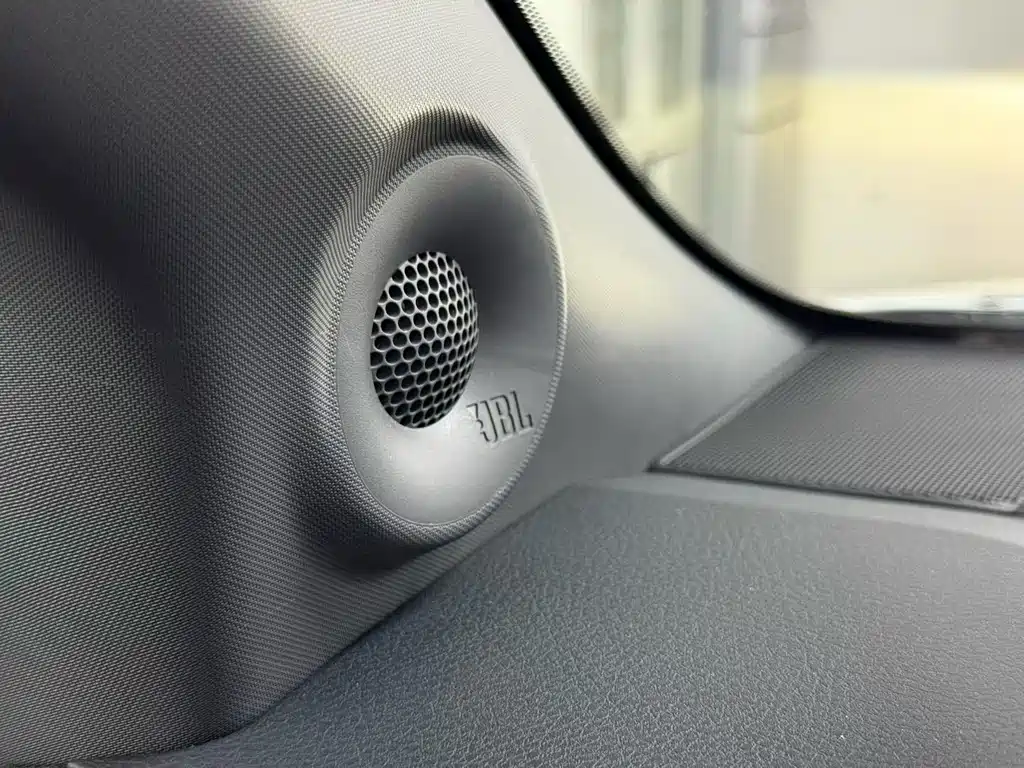 Toyota Sienna — фото 9