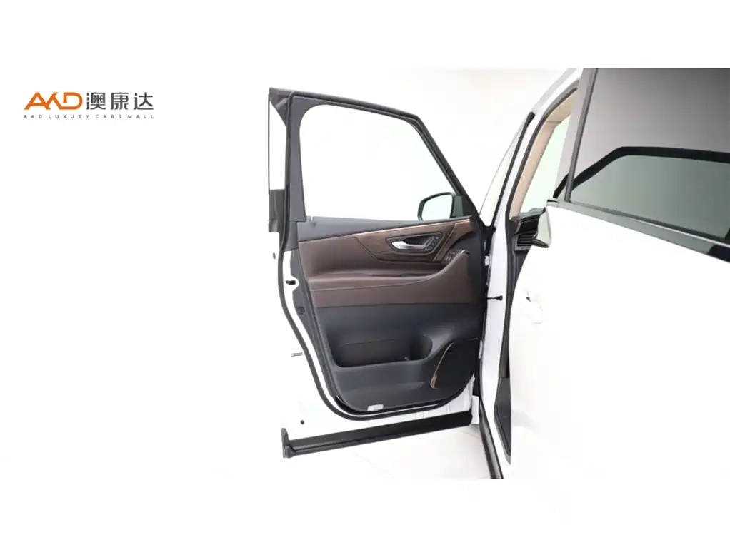 Toyota Vellfire — фото 11