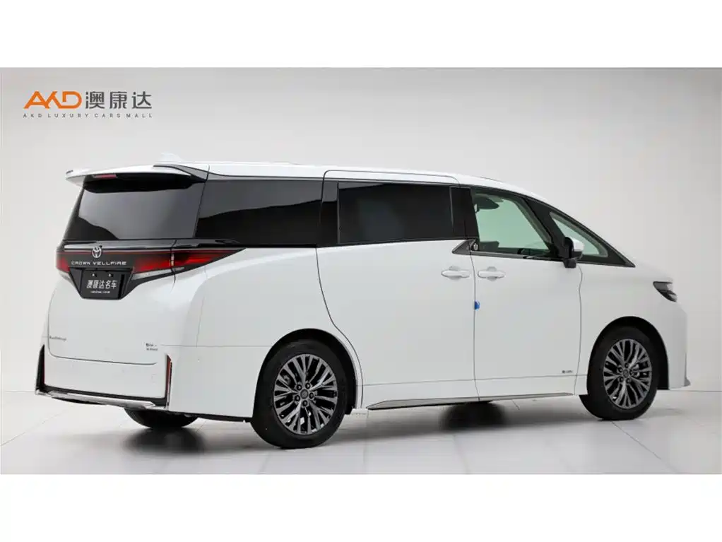 Toyota Vellfire — фото 3
