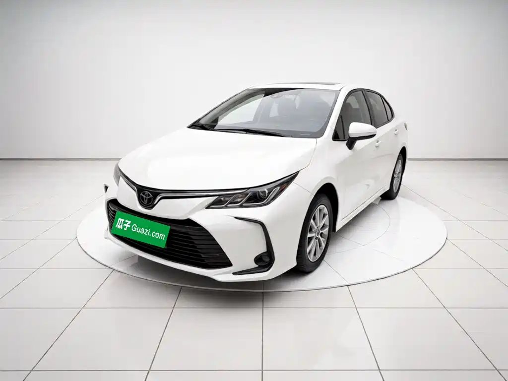 Toyota Corolla — фото 2