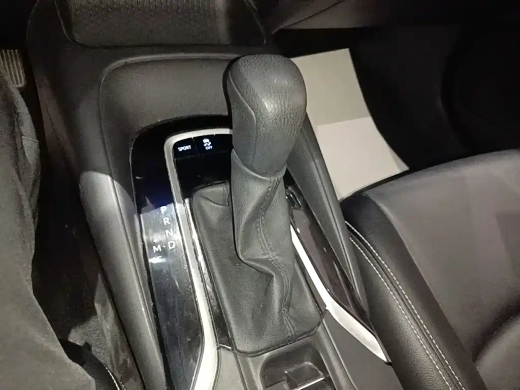 Toyota Allion — фото 14