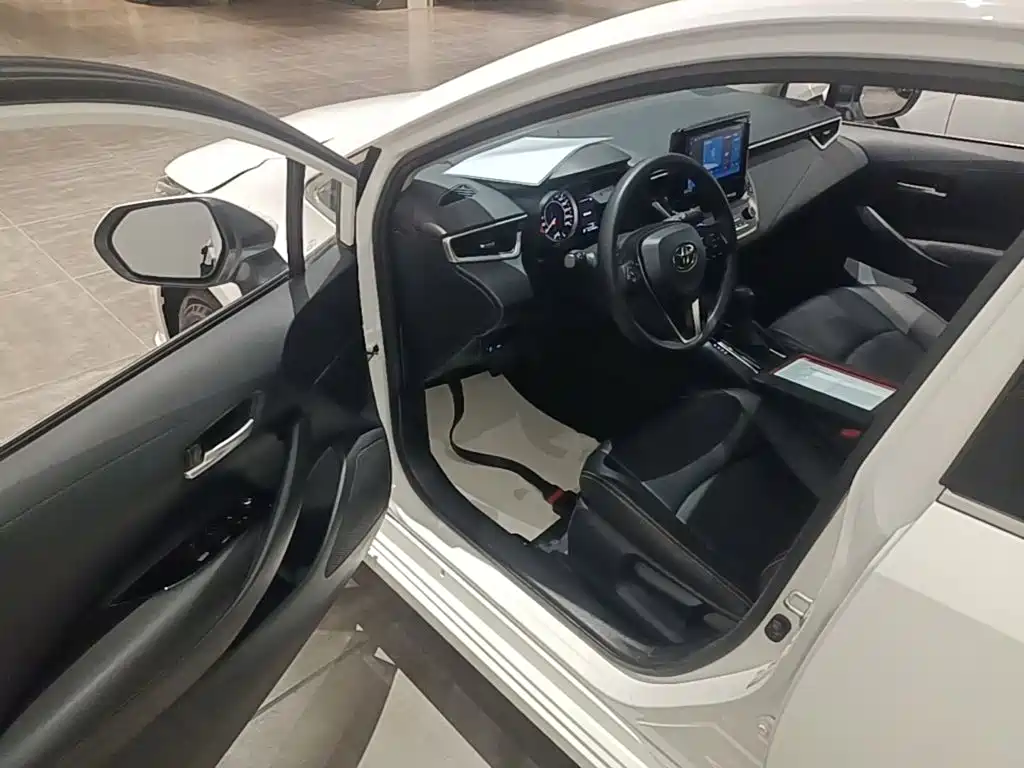 Toyota Allion — фото 16