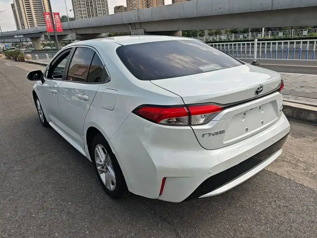 Toyota Levin — фото 5