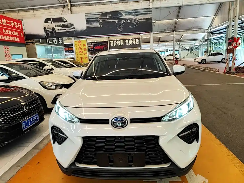 Toyota Wildlander — фото 3