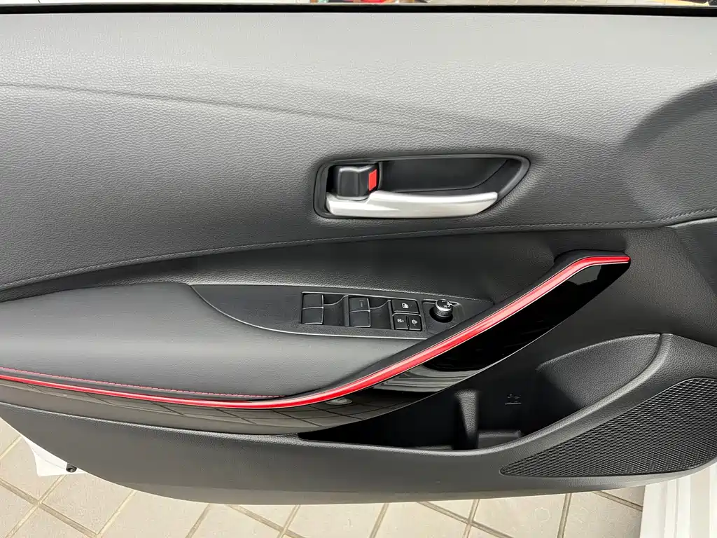 Toyota Levin — фото 14