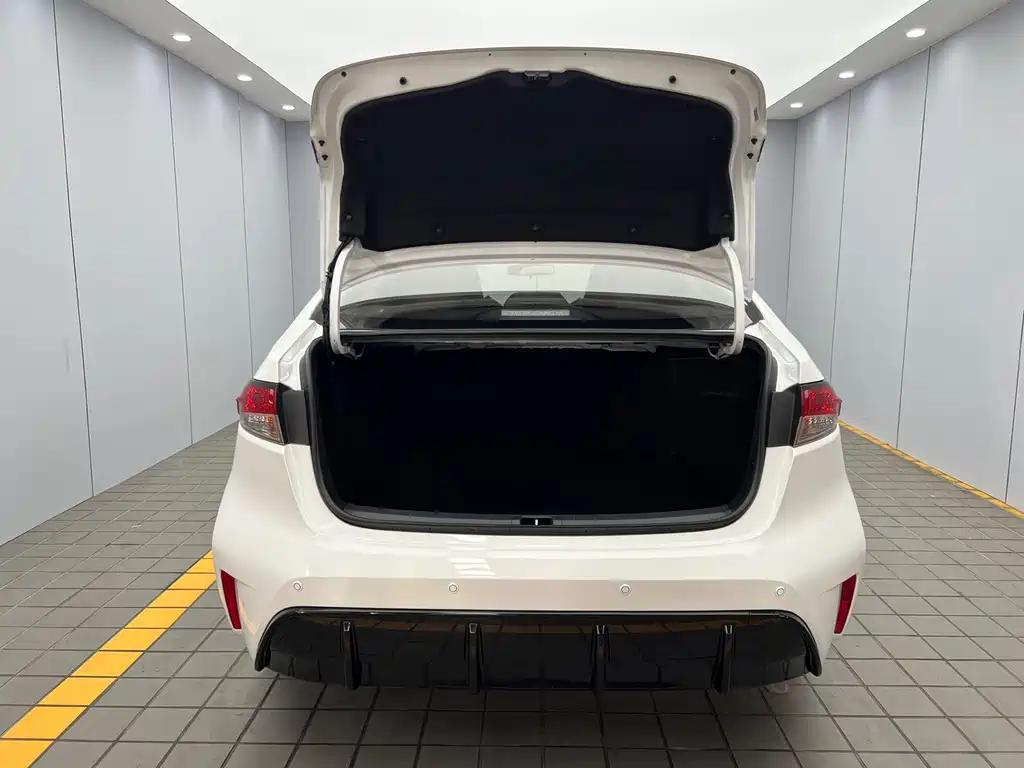 Toyota Levin — фото 17