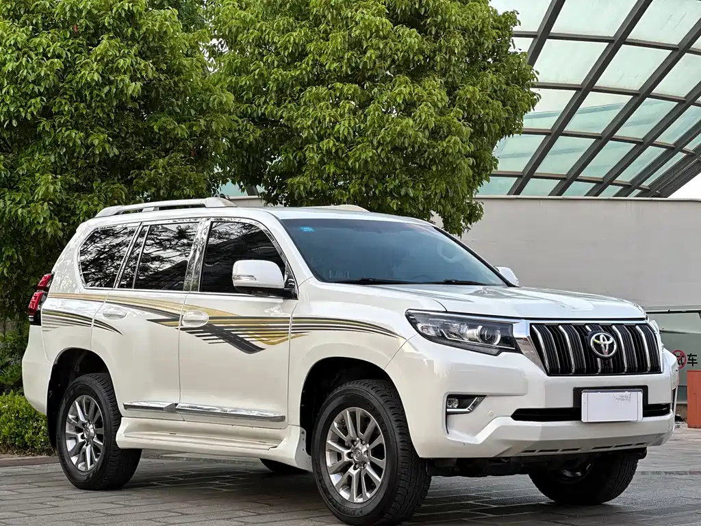 Toyota Prado (Import) — фото 3