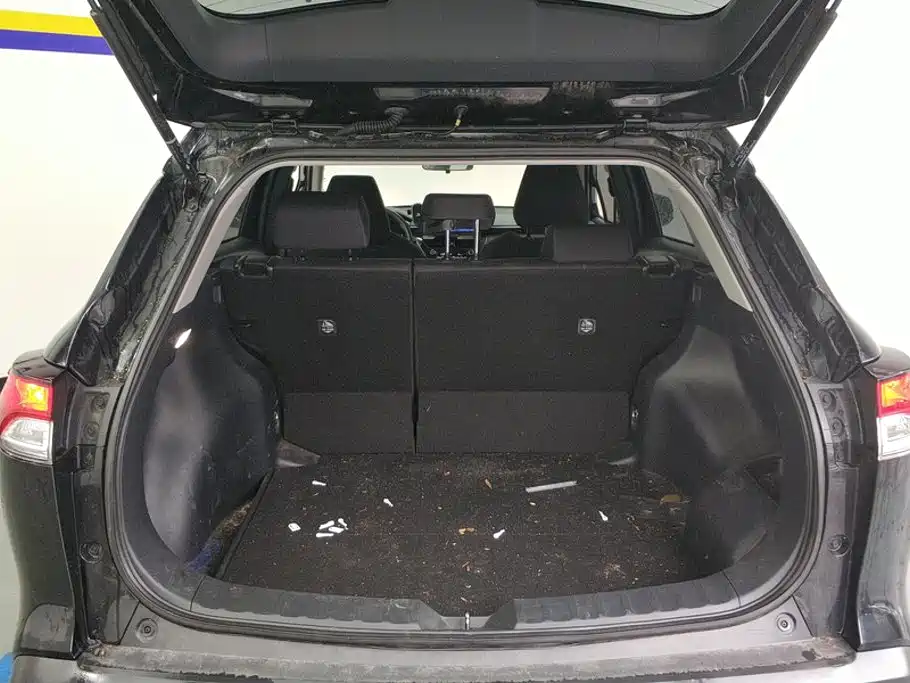 Toyota Corolla Cross — фото 4