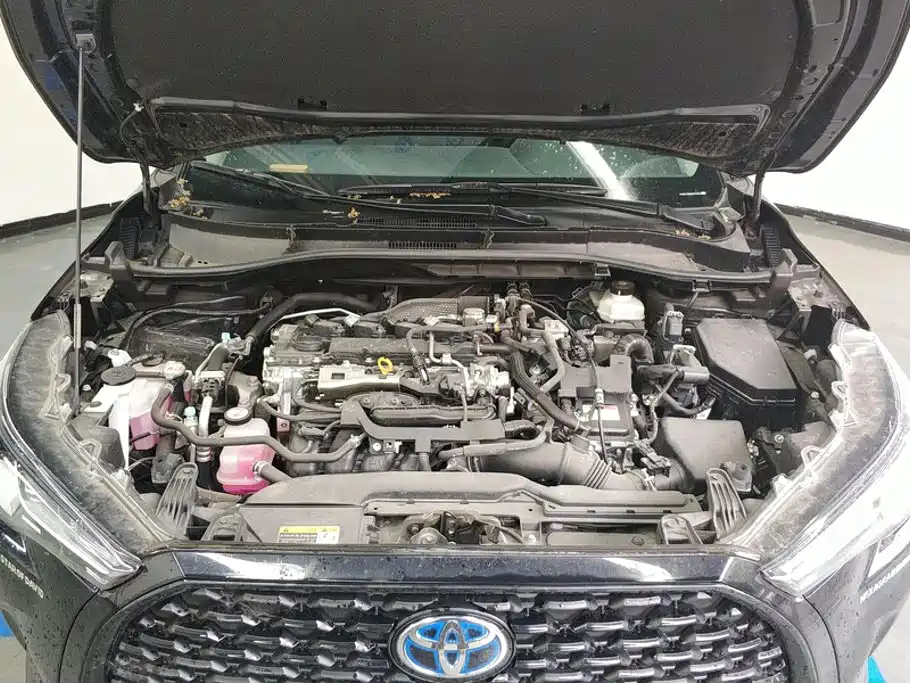 Toyota Corolla Cross — фото 10