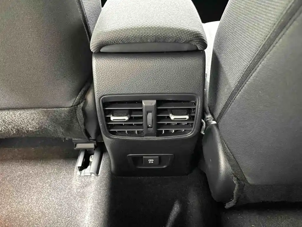 Toyota Levin — фото 11