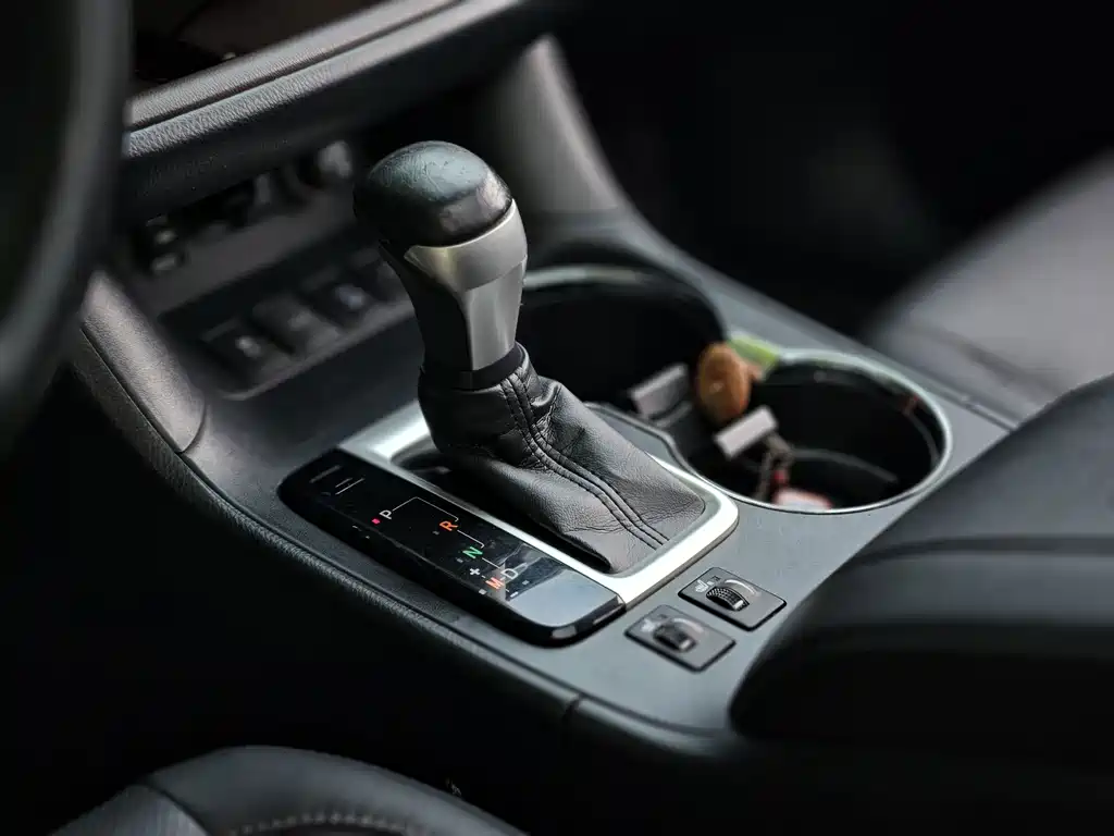 Toyota Highlander — фото 16