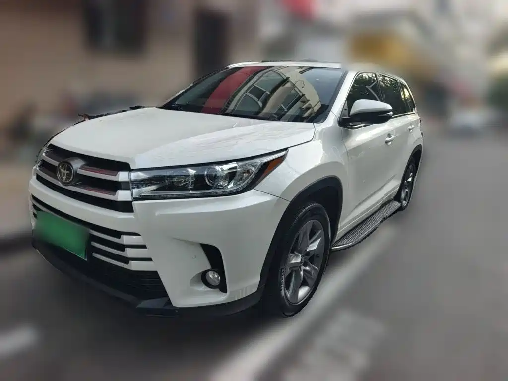 Toyota Highlander — фото 2