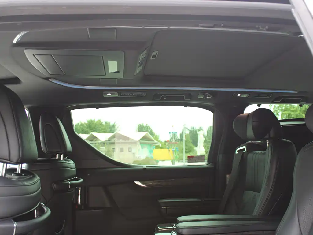 Toyota Alphard — фото 14