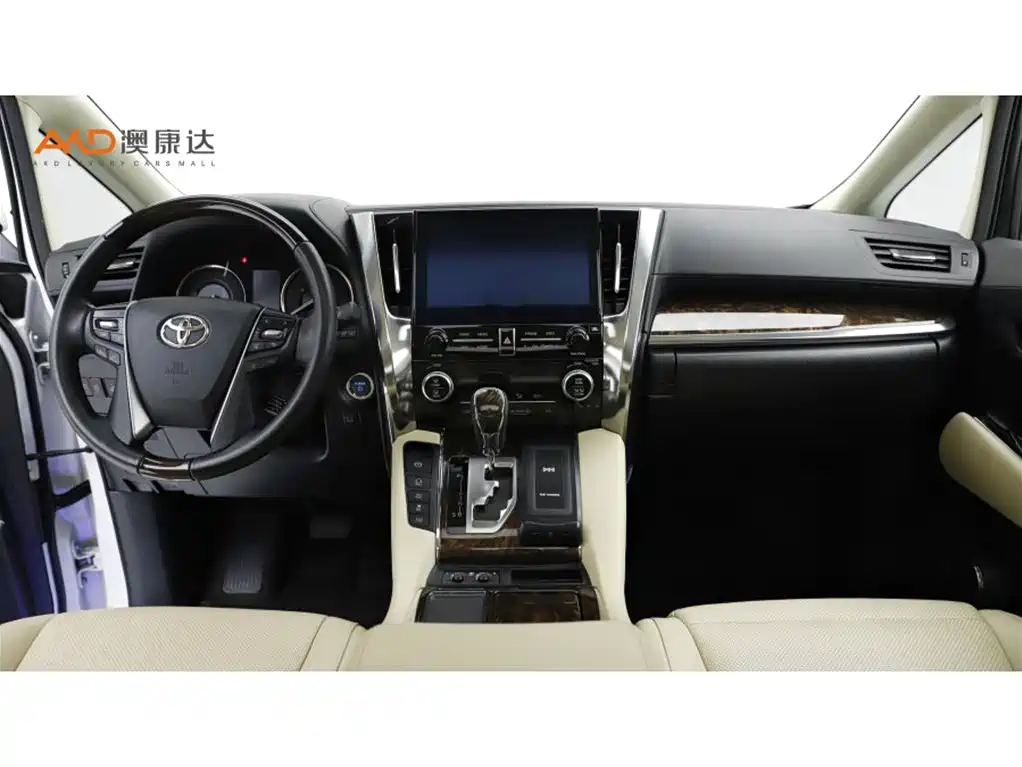 Toyota Alphard — фото 5