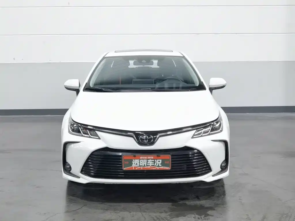 Toyota Corolla — фото 3