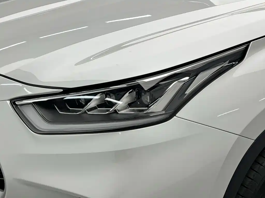 Toyota Highlander — фото 11