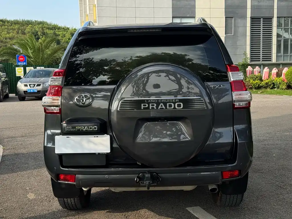 Toyota Prado (Import) — фото 8
