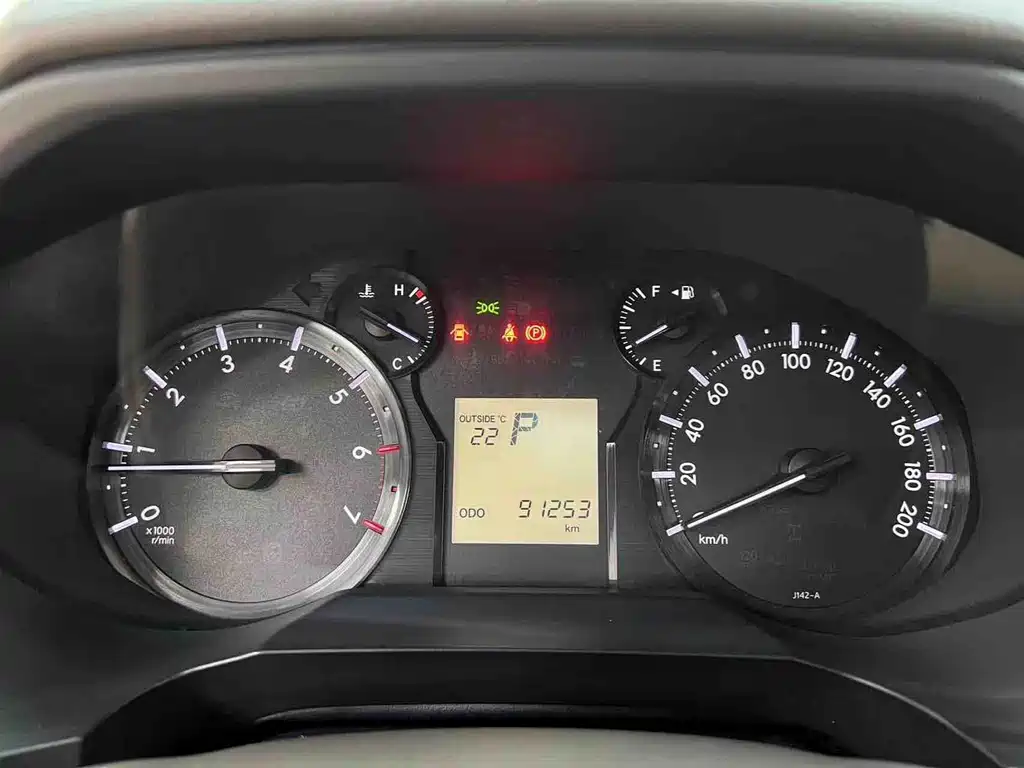 Toyota Prado (Import) — фото 24