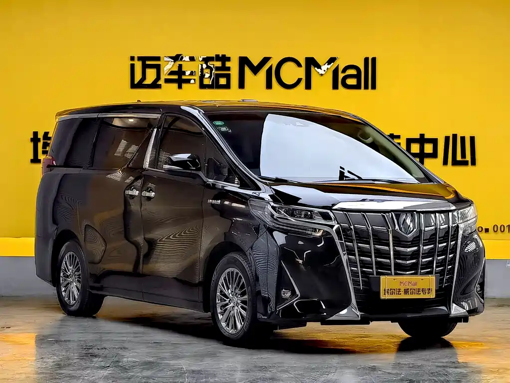 Toyota Alphard — фото 3