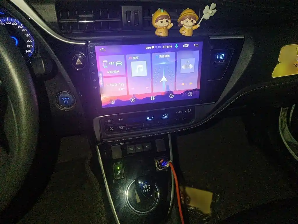 Toyota Corolla Hybrid — фото 6