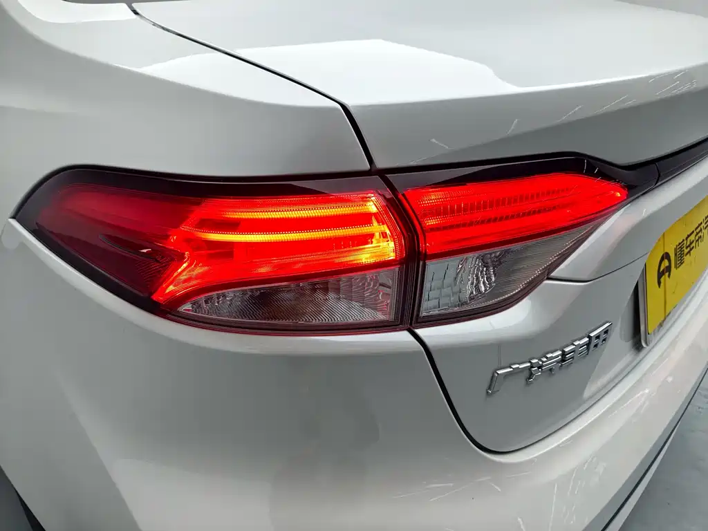 Toyota Levin — фото 11