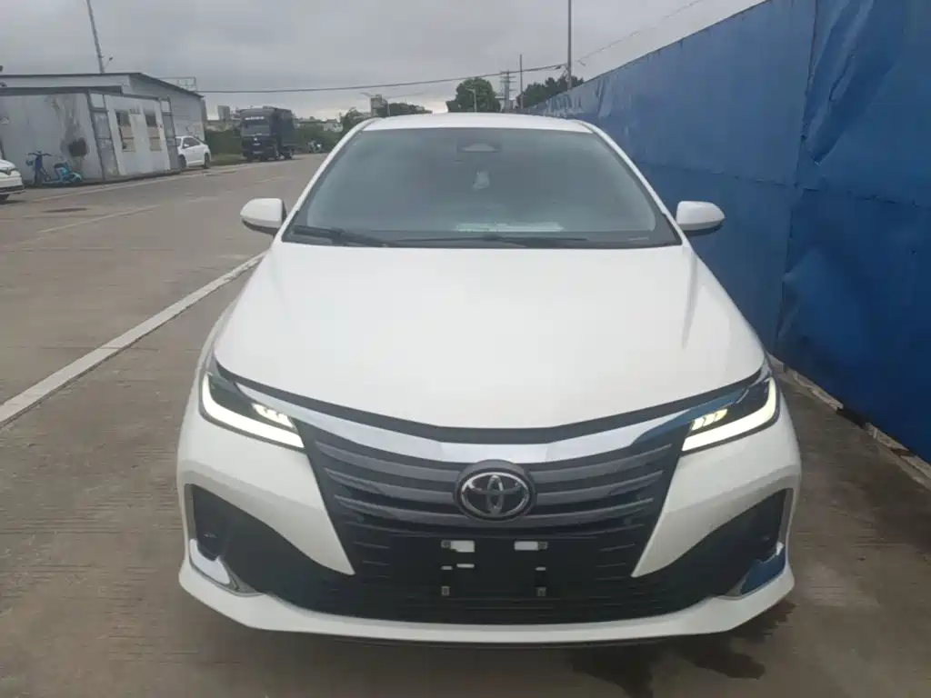Toyota Allion — фото 3
