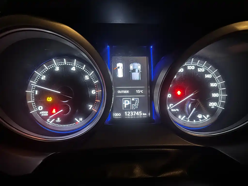 Toyota Prado (Import) — фото 17