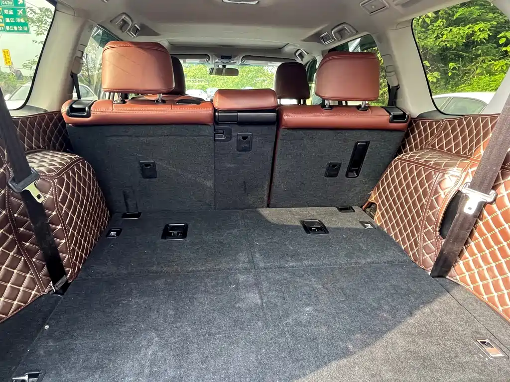 Toyota Prado (Import) — фото 10