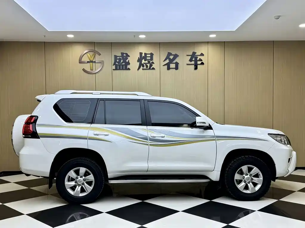 Toyota Prado (Import) — фото 3