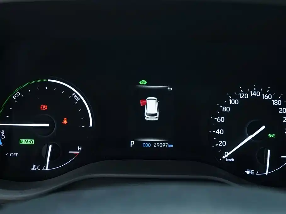 Toyota Sienna — фото 7