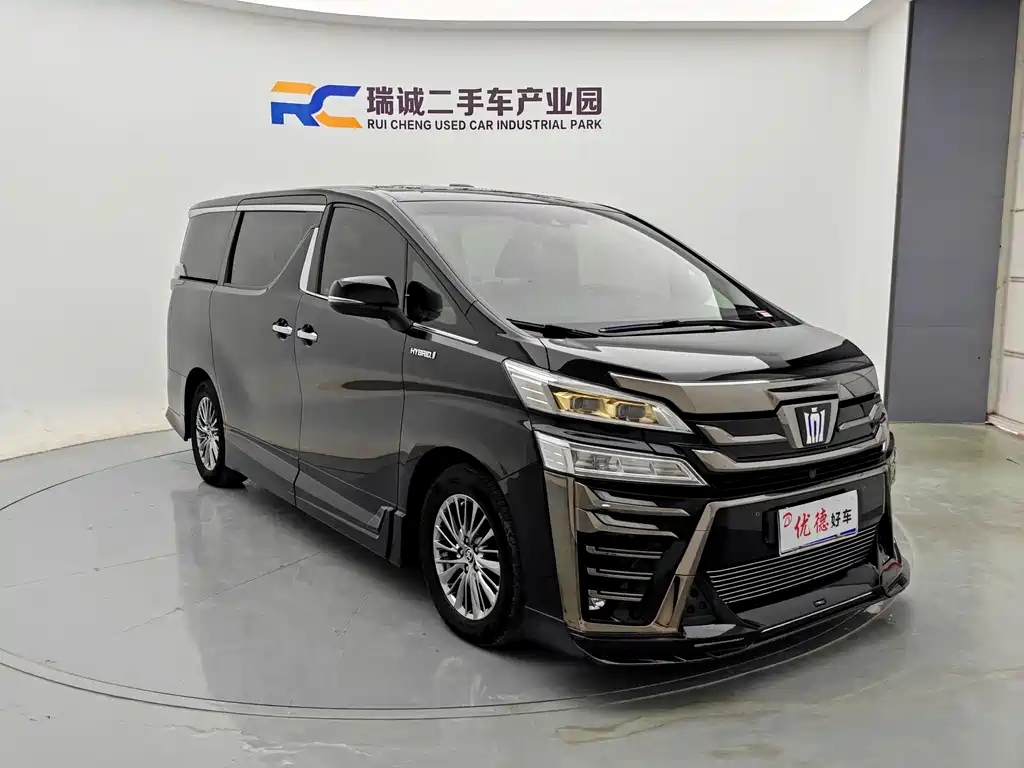 Toyota Vellfire — фото 22