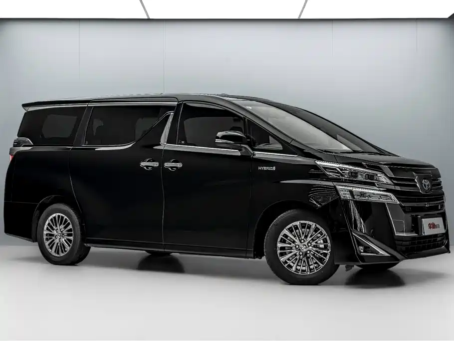 Toyota Vellfire — фото 3