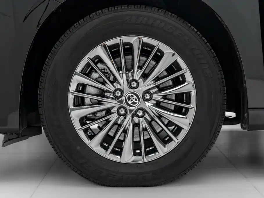 Toyota Vellfire — фото 47