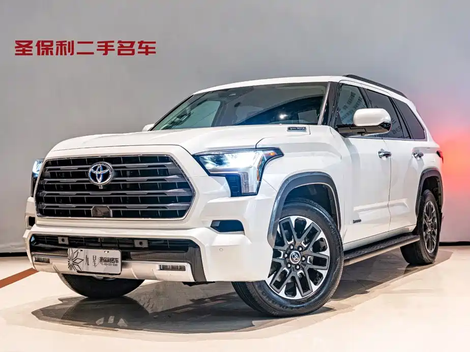 Toyota Sequoia