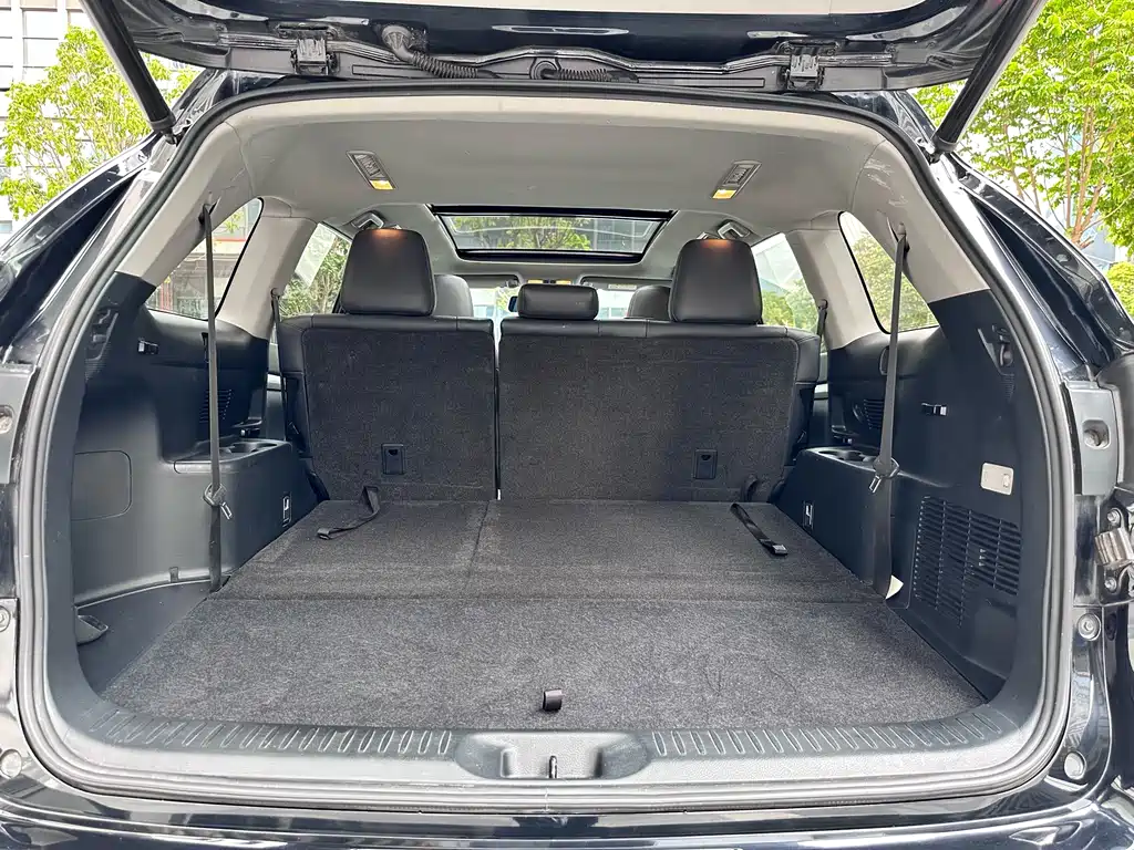 Toyota Highlander — фото 13