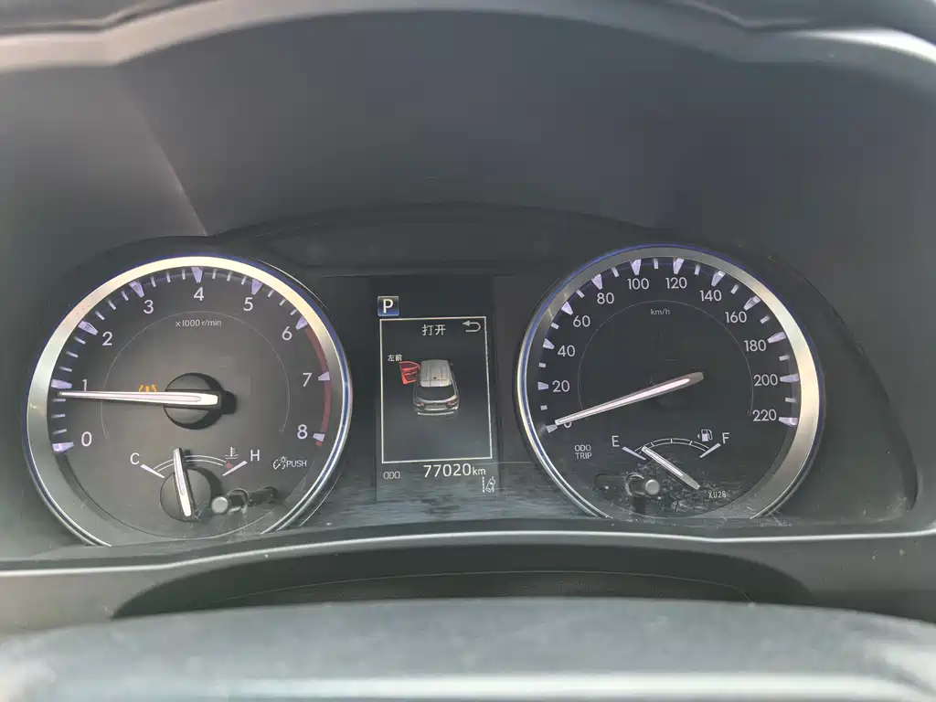 Toyota Highlander — фото 14