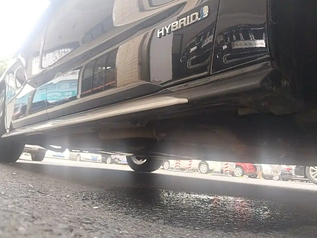 Toyota Granvia — фото 21