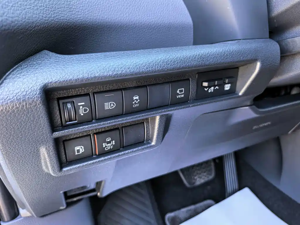 Toyota Sienna — фото 15