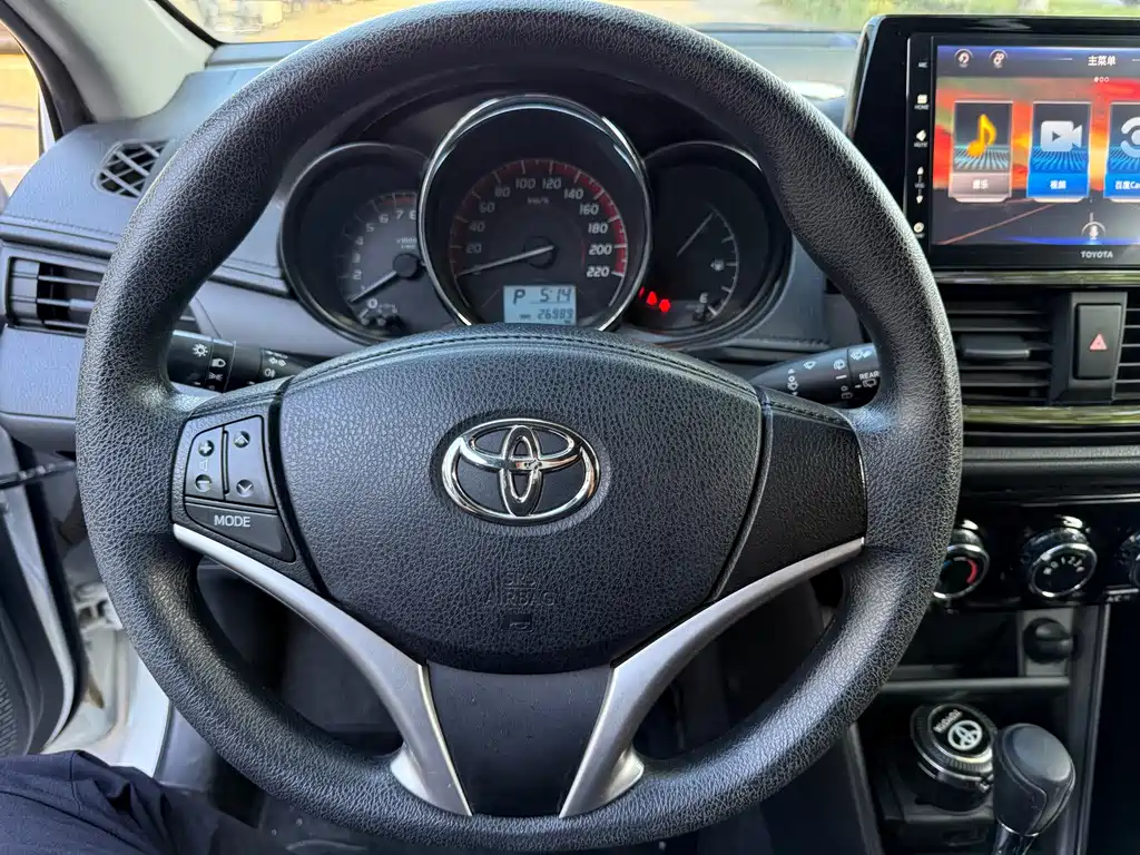 Toyota Vios FS — фото 10