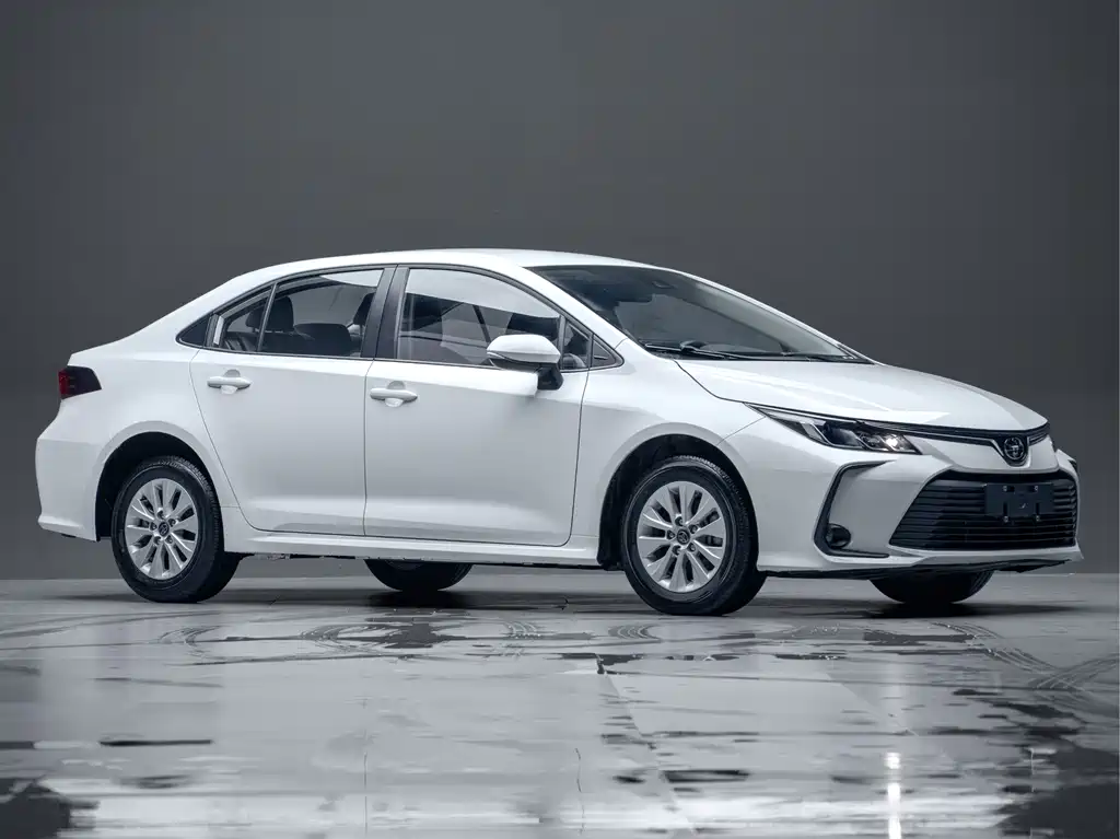 Toyota Corolla — фото 6