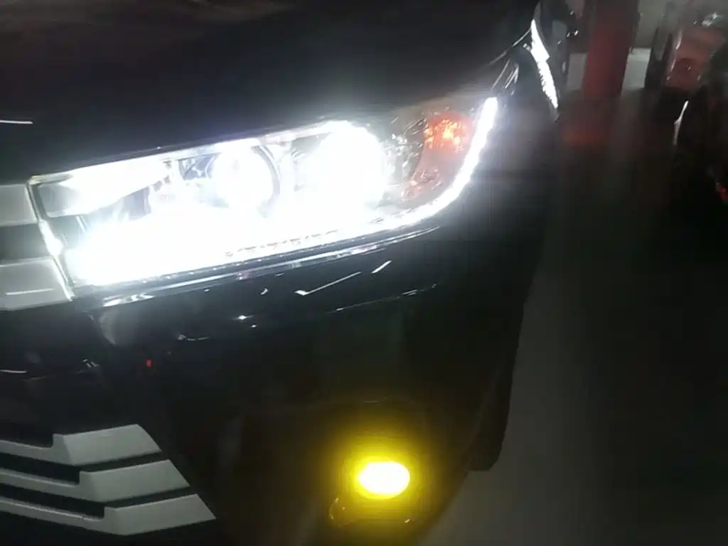 Toyota Highlander — фото 24