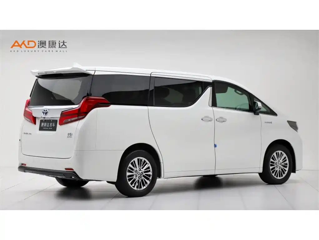 Toyota Alphard — фото 3