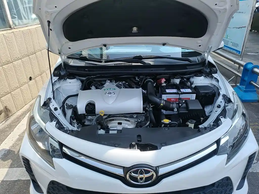 Toyota Vios FS — фото 20