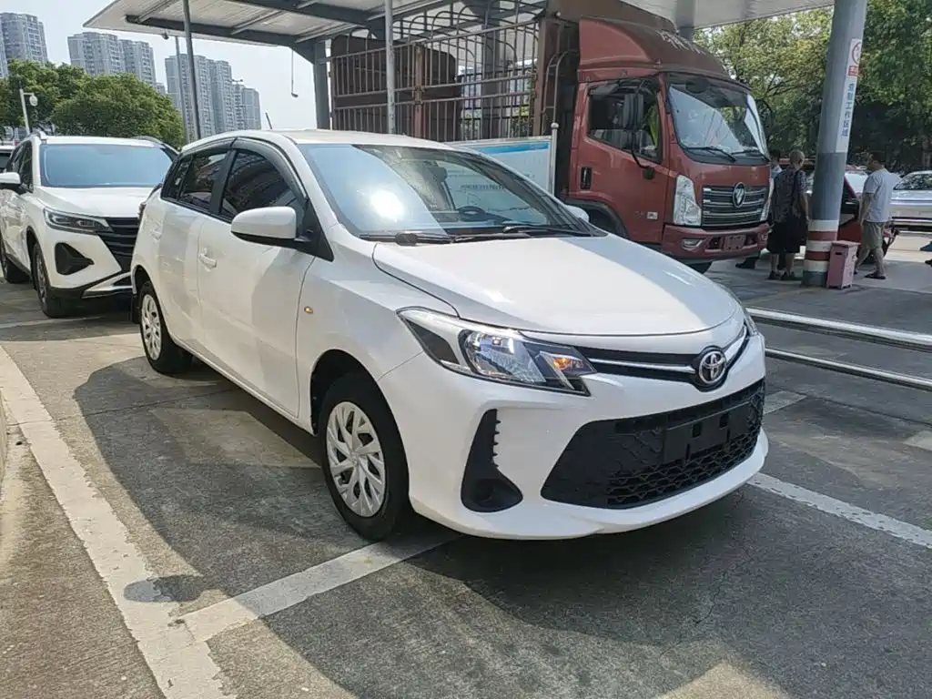 Toyota Vios FS — фото 4