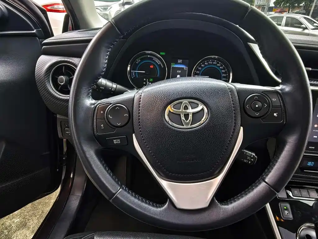 Toyota Levin — фото 11