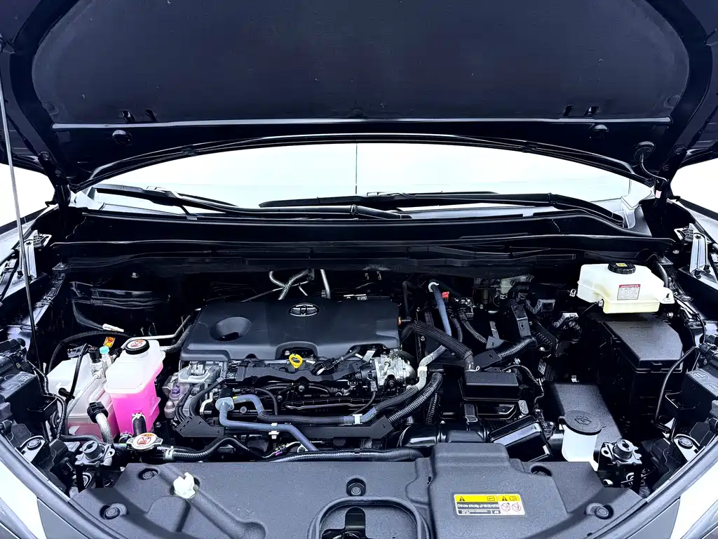 Toyota Sienna — фото 11