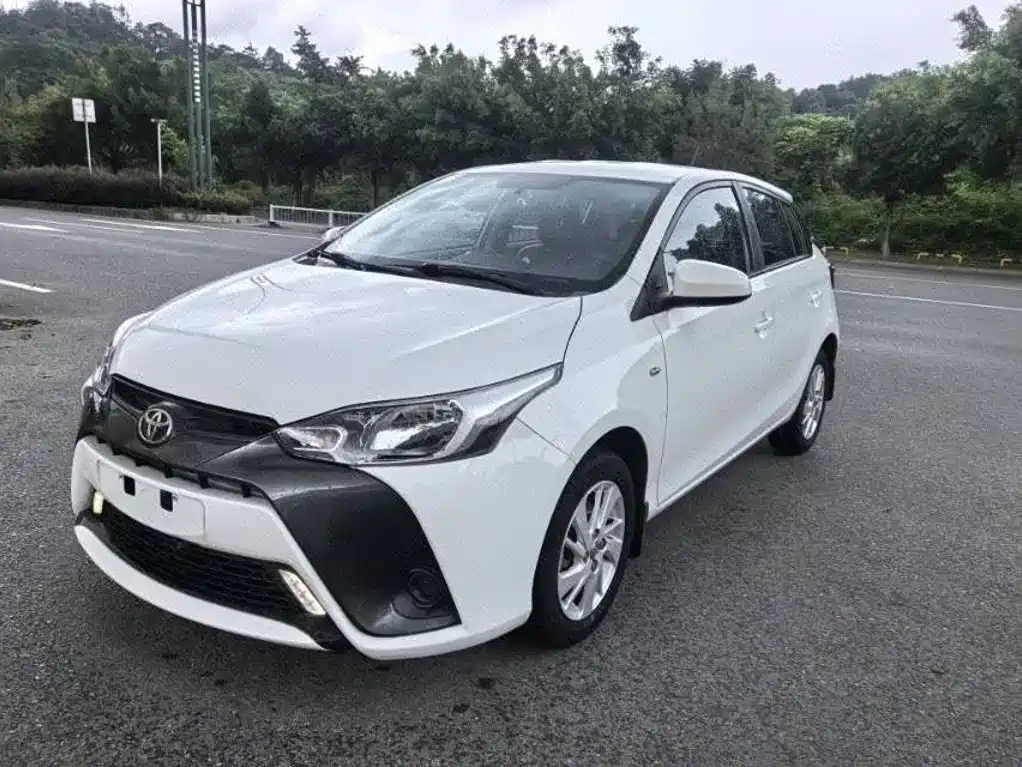 Toyota Yaris L